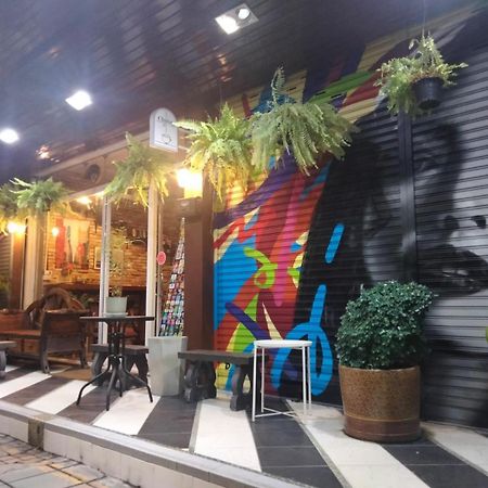 Chaiyee Coffee チエンマイ エクステリア 写真